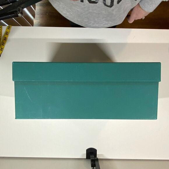 Buscemi | Shoe Box & 2 Dust Bags | Green | 14 W x 12 H x 5.25 D Inch - Picture 6 of 16